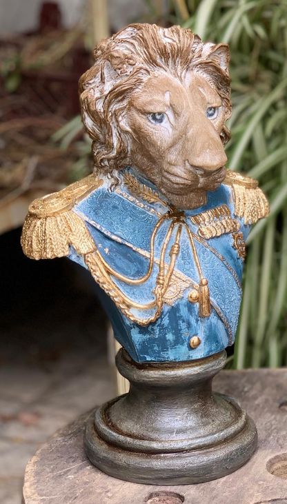 Royal Lion Statue Bust in Military Uniform, Lion Bust Sculpture, Regal Lion Statue, King Lion Decor, Military Lion Bust, Lion Head Statue, Lion Head Decor, Lion Head Sculpture