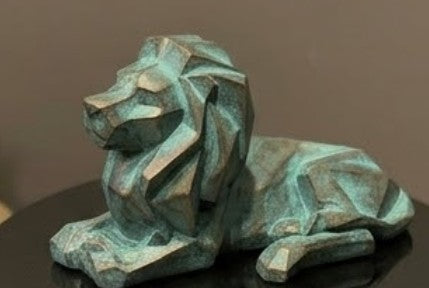 Löwenskulptur, Löwenfigur, Minimalistische Tierskulptur, Löwenfigur, Tischdekoration, Kubische Löwenskulptur, Kubische Löwenfigur