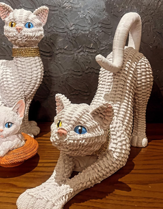 Handcrafted Woven Cat Statue, Textured Cat Figurine, Unique Woven Cat Sculpture, Realistic Woven Cat Statue, Elegant Woven Cat Sculpture
