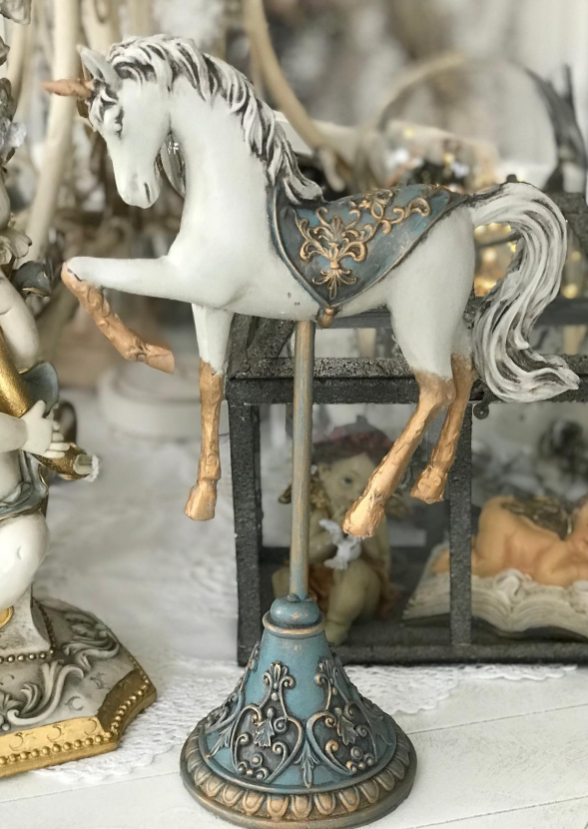 Unicorn Horse Statue, Vintage Style Horse Statue, Stylized Fantasy Horse Unicorn Statue, Unicorn Horse Sculpture, Classic Horse Sculpture