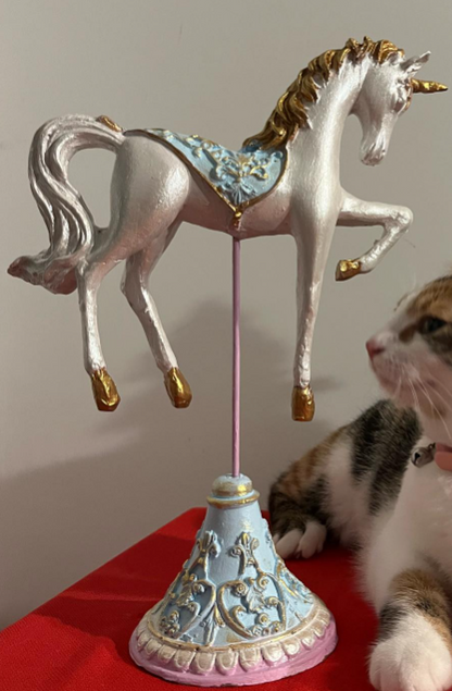 Unicorn Horse Statue, Vintage Style Horse Statue, Stylized Fantasy Horse Unicorn Statue, Unicorn Horse Sculpture, Classic Horse Sculpture