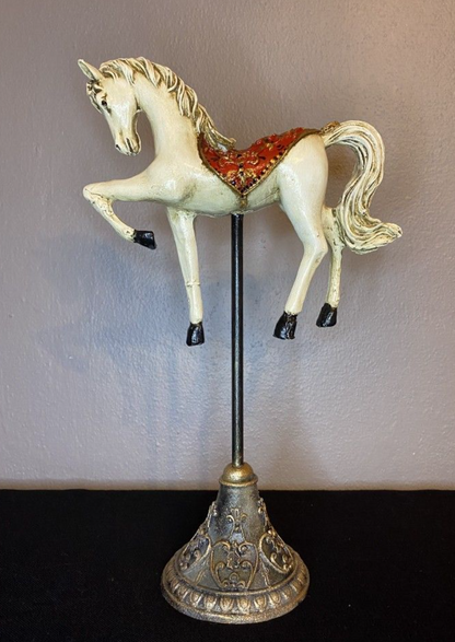 Unicorn Horse Statue, Vintage Style Horse Statue, Stylized Fantasy Horse Unicorn Statue, Unicorn Horse Sculpture, Classic Horse Sculpture