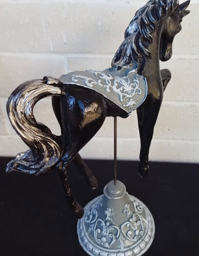 Unicorn Horse Statue, Vintage Style Horse Statue, Stylized Fantasy Horse Unicorn Statue, Unicorn Horse Sculpture, Classic Horse Sculpture