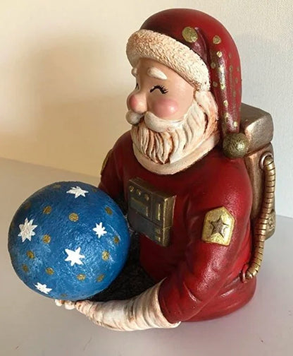 Handmade Astronaut Santa Claus Decor, Handmade Santa Claus Astronaut, Astronaut Santa Statue, Astronaut Santa Claus Decor, Santa Claus