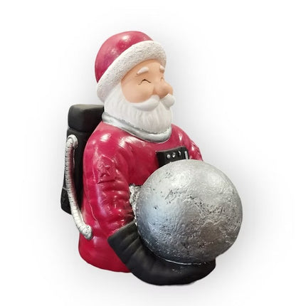 Handmade Astronaut Santa Claus Decor, Handmade Santa Claus Astronaut, Astronaut Santa Statue, Astronaut Santa Claus Decor, Santa Claus