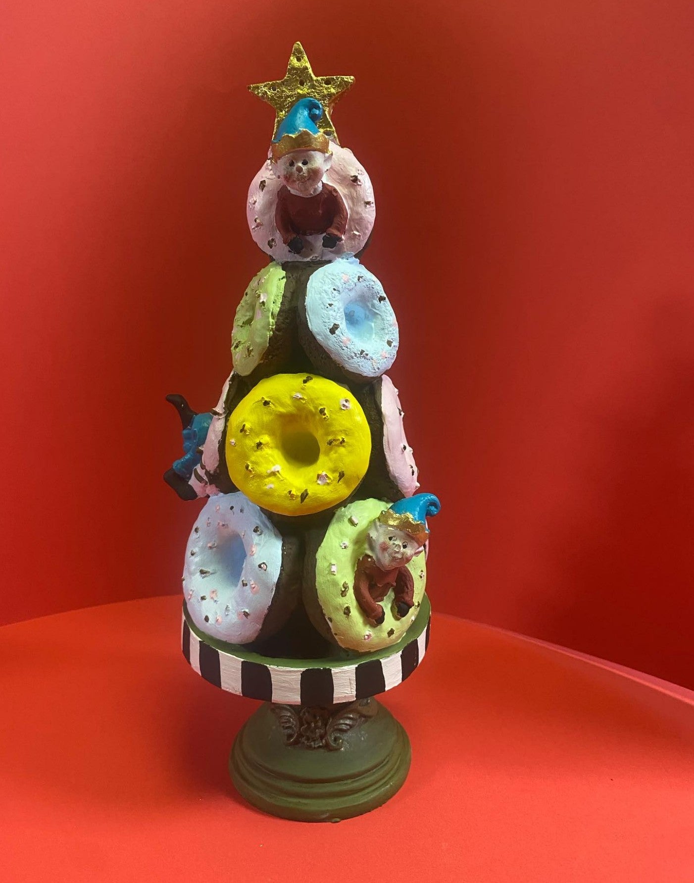 Donut Christmas Tree Decor, Handmade Donut Tree Sculpture, Handmade Donut Holiday Tree, weet Donut Christmas Tree Decor, Donut Holiday Decor