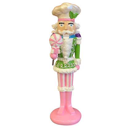 Handmade Soldier Pastry Maker Statue, Christmas Decor, Nutcracker Statue, Nutcracker Soldier Decor, Nutcracker Decor, Nutcracker Sculpture