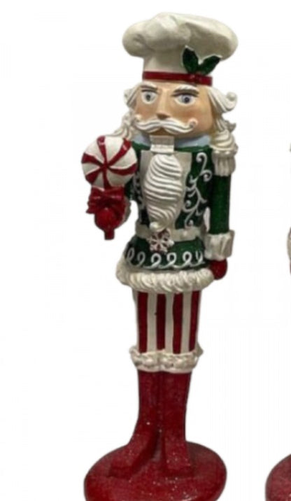 Handmade Soldier Pastry Maker Statue, Christmas Decor, Nutcracker Statue, Nutcracker Soldier Decor, Nutcracker Decor, Nutcracker Sculpture