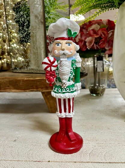 Handmade Soldier Pastry Maker Statue, Christmas Decor, Nutcracker Statue, Nutcracker Soldier Decor, Nutcracker Decor, Nutcracker Sculpture