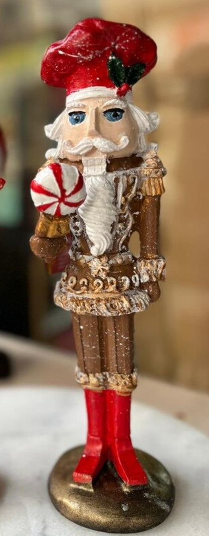 Handmade Soldier Pastry Maker Statue, Christmas Decor, Nutcracker Statue, Nutcracker Soldier Decor, Nutcracker Decor, Nutcracker Sculpture