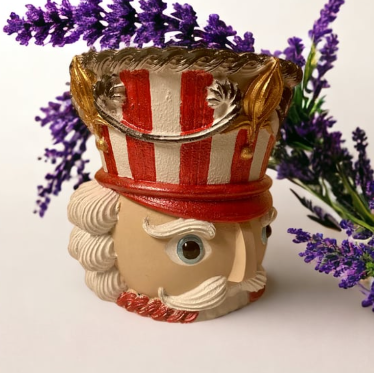 Christmas Nutcracker Pot Vase, Nutcracker Vase Planter, Nutcracker Planter, Nutcracker Vase, Holiday Nutcracker Pot Vase