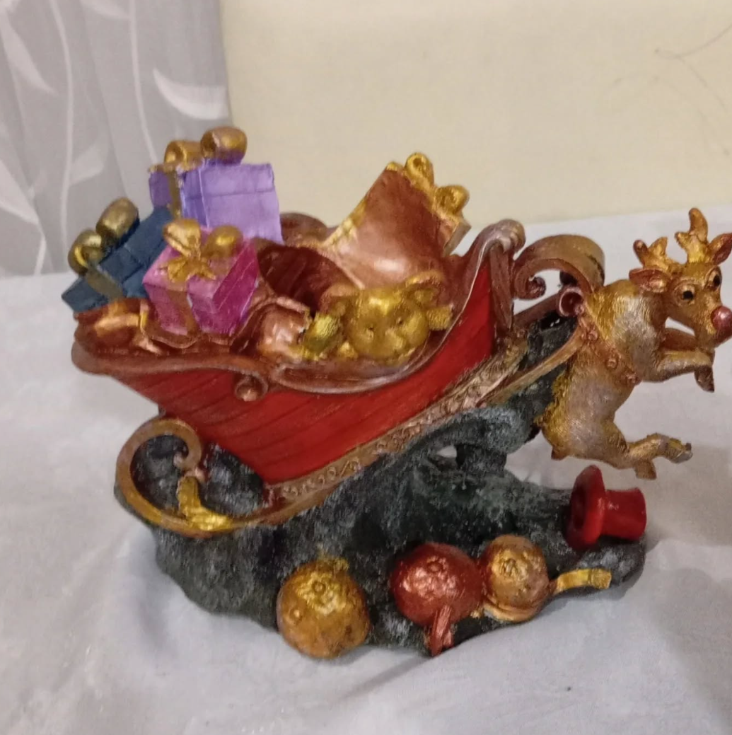 Sleigh and Deer Decor, Reindeer Sleigh Decorative Statue, Santa Sleigh with Deer Figurine, Reindeer Sleigh Statue, Sleigh with Deer Statue