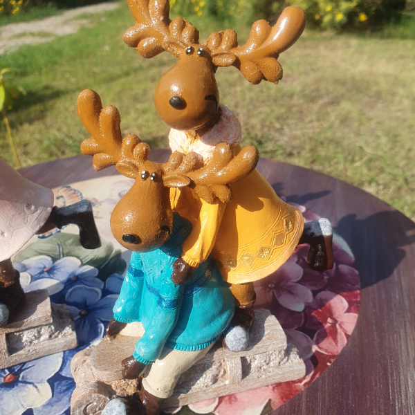 Christmas Deer Decor, Holiday Reindeer Figurine, Handmade Reindeer Couple Statue, Noel Sculpture