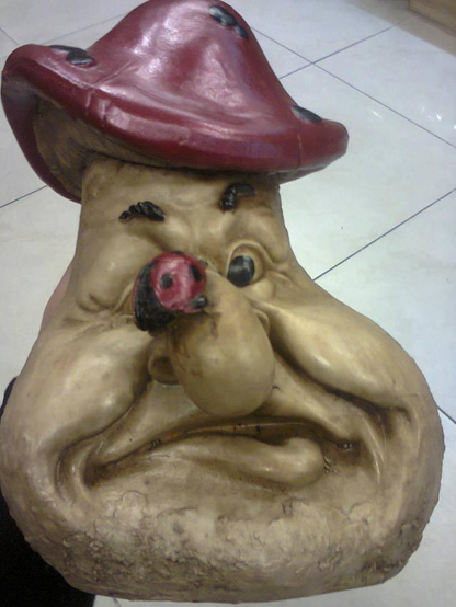 Angry Face Mushroom Statue, Unique Angry Mushroom Garden Statue, Mushroom Gnome Angry Face Statue, Handcrafted Grumpy Mushroom Statue