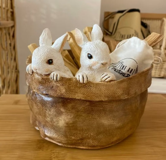 Rabbit Decor, Easter Bunny Statue, Animal Themed Decorative Pot, Tabletop Figurine