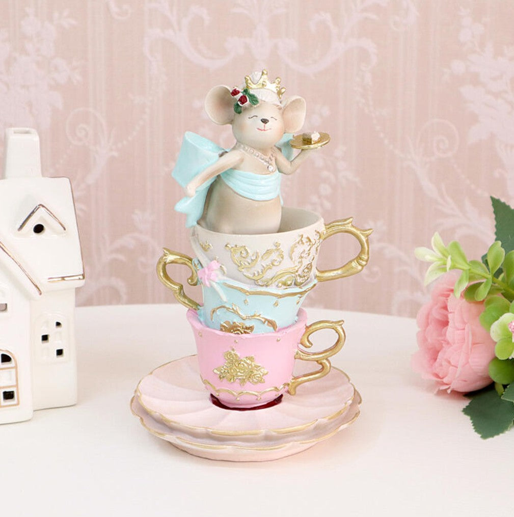Alice in Wonderland Decor, Teacup Mouse Figurine, Fantasy Table Decor, Whimsical Crown Statue