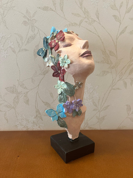 Artistic Girl Face With Flowers Sculpture, Floral Face Art Decor, Feminine Abstract Decor,Face with Butterflies Sculpture, Butterflies Decor, Butterflies Statue