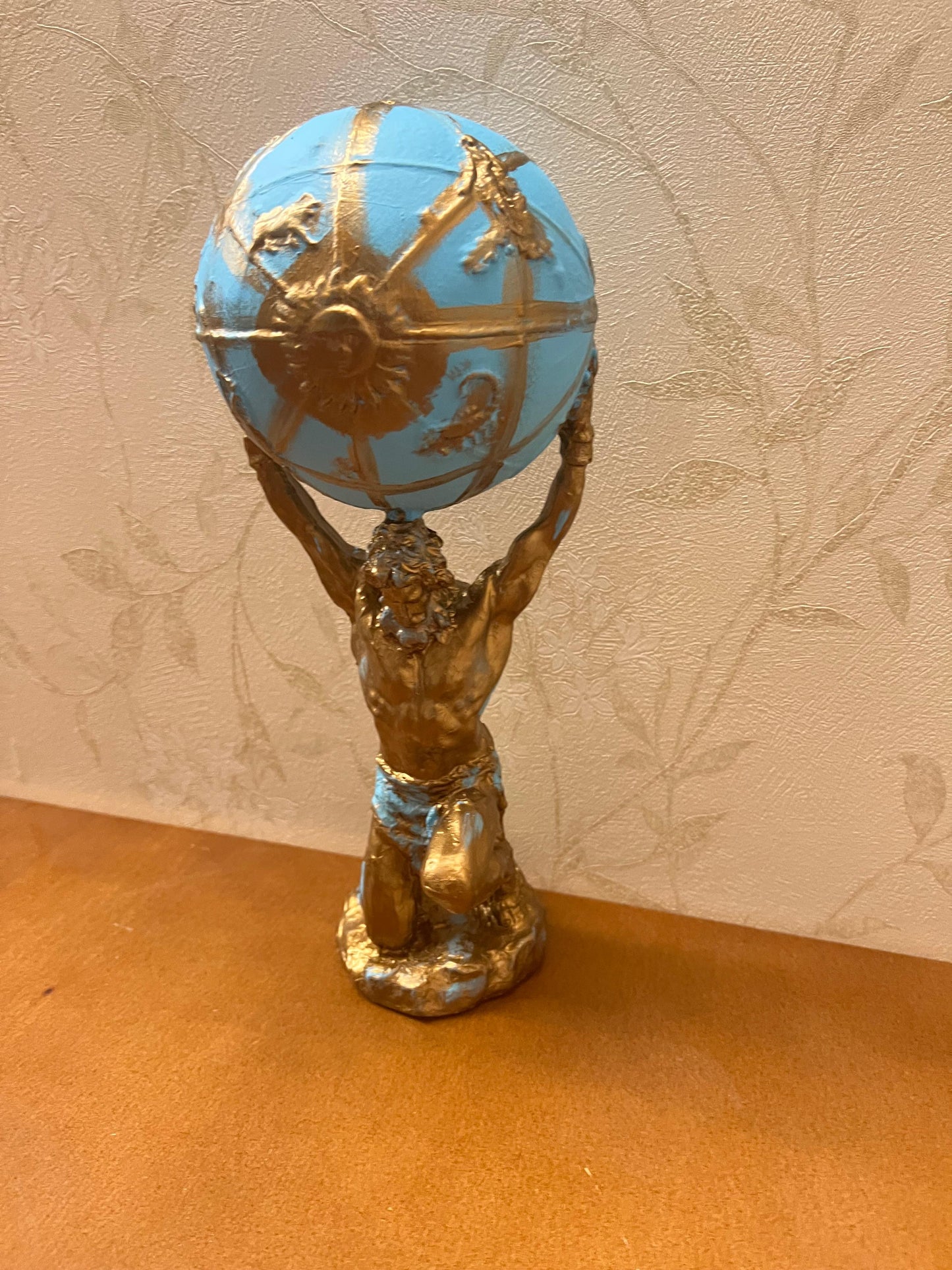 Atlas hält die Globus-Statue, Atlas-Figur, griechische Mythologie-Dekor, Atlas-Skulptur, Mythologie-Kunst-Dekor, Mythologie-Statue, Atlas-Büste-Dekor, Atlas-Statue