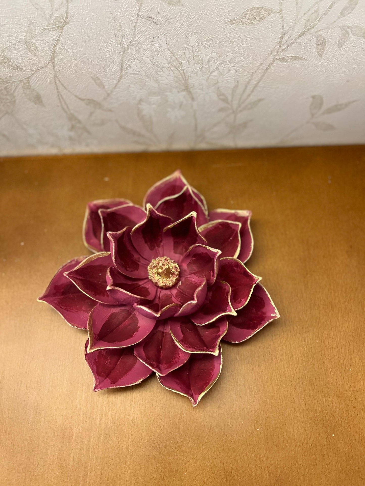 Scultura di loto, Decorazione di fiori di loto, Decorazione floreale per la casa, Scultura di fiori di loto, Statua di fiori di loto, Statua di loto, Statuina di fiori di loto, Oggetti di fiori di loto