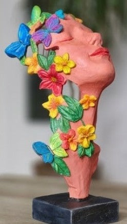 Künstlerisches Mädchengesicht mit Blumen Skulptur, Florales Gesicht Kunst Dekor, Feminines abstraktes Dekor, Gesicht mit Schmetterlingen Skulptur, Schmetterlinge Dekor, Schmetterlinge Statue