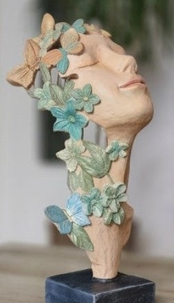 Künstlerisches Mädchengesicht mit Blumen Skulptur, Florales Gesicht Kunst Dekor, Feminines abstraktes Dekor, Gesicht mit Schmetterlingen Skulptur, Schmetterlinge Dekor, Schmetterlinge Statue