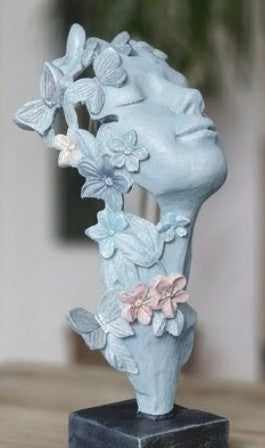 Künstlerisches Mädchengesicht mit Blumen Skulptur, Florales Gesicht Kunst Dekor, Feminines abstraktes Dekor, Gesicht mit Schmetterlingen Skulptur, Schmetterlinge Dekor, Schmetterlinge Statue