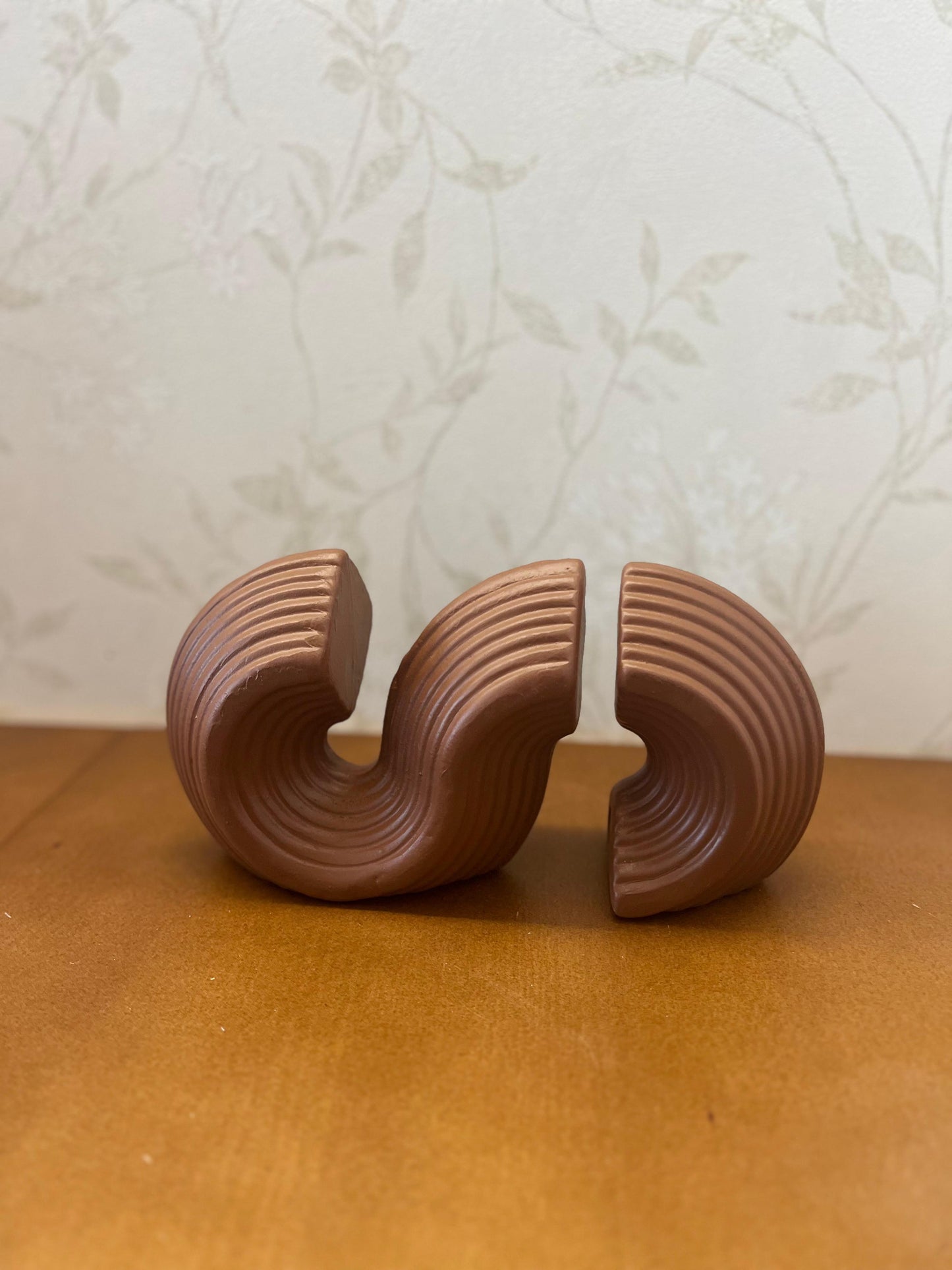 Modern Ceramic Bookends, Minimalist Ceramic Bookend, Geometric Design Ceramic Bookends, Abstract Ceramic Bookends, Ceramic Bookends