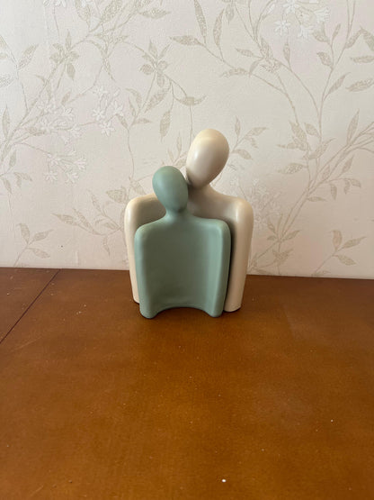 Abstract Sculpture Couple, Minimalist Love Couple Figurines, Emotional Couple Statue, Abstract Couple Figurine, Romantic Gift for Couples, Couple Figurine, Couple Sculpture, Couple Statue