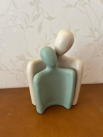 Abstract Sculpture Couple, Minimalist Love Couple Figurines, Emotional Couple Statue, Abstract Couple Figurine, Romantic Gift for Couples, Couple Figurine, Couple Sculpture, Couple Statue