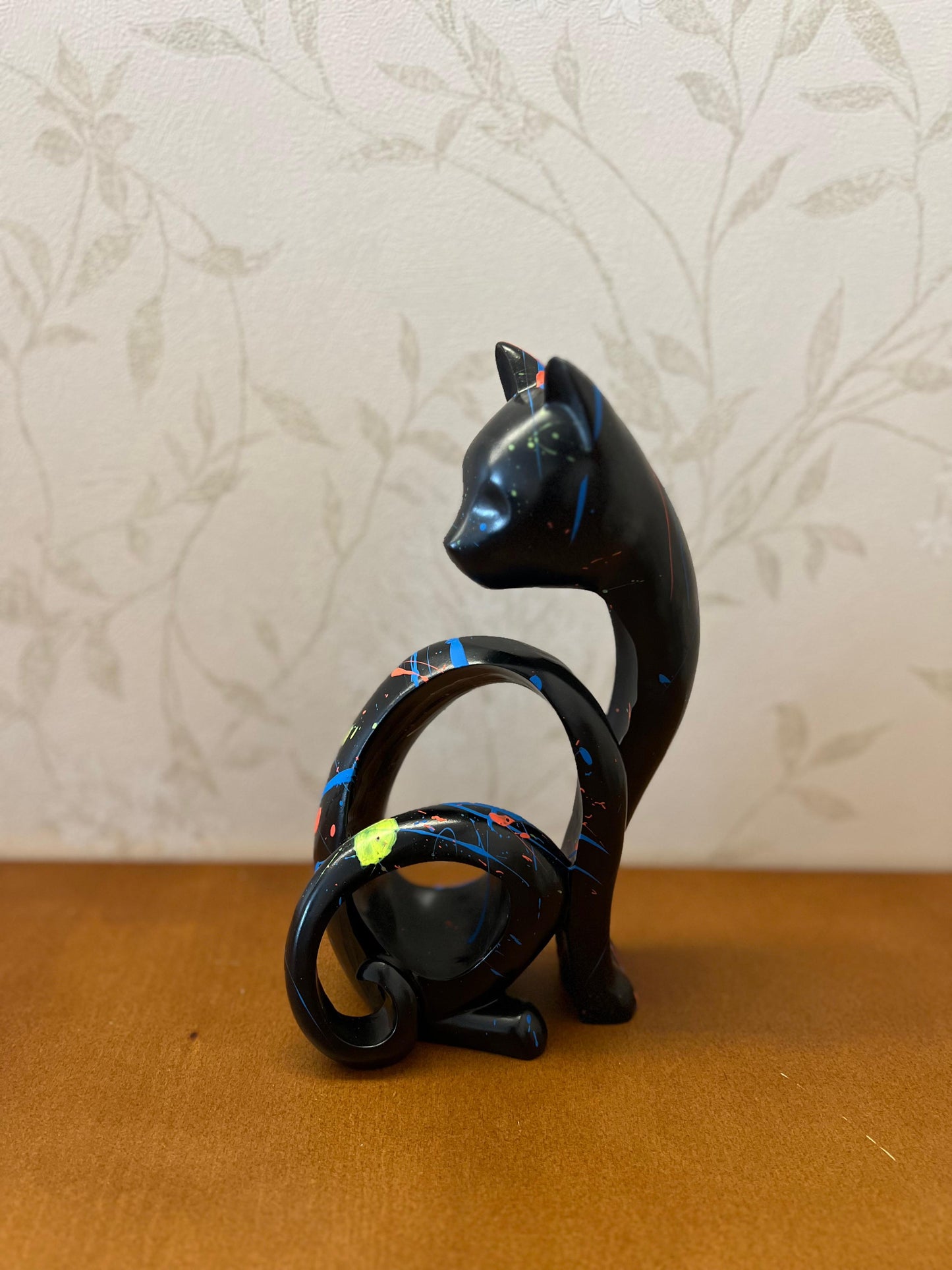 Abstract Cat Sculpture, Minimalist Cat Figurine, Geometric Cat Ornament, Cat Lover Gift, Home Accent, Geometric Cat Statue, Cat Sculpture, Cat Figurine