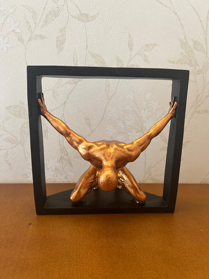 Abstract Man Holding Frame Sculpture, Framed Male Figure Statue, Modern Minimalist Human Sculpture, Abstract Human Sculpture, Human Statue