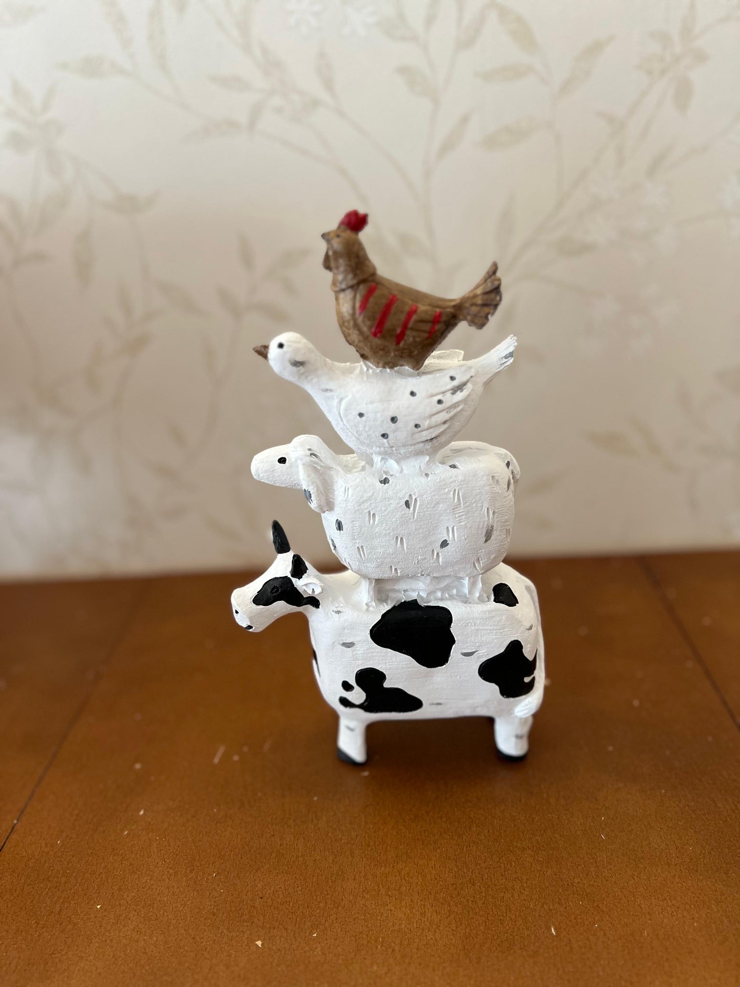 Farm Animals Stacked Statue, Colorful Stacked Farm Animal Statue, Farmhouse Style Stacked Animal Sculpture, Farm Animal Tower Figurine