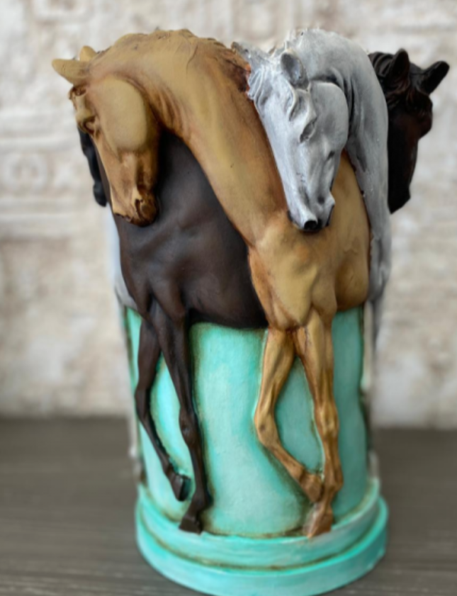 Horse Themed Vase, Gift For Horse Lovers, Decorative Vase With Horses, Horse Motif Decor, Horse Flowerpot, Horse Statue Vase, Horse Vase