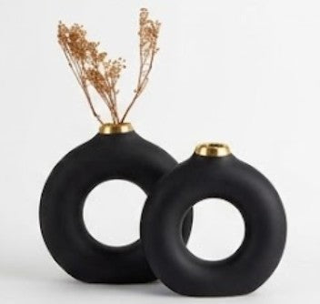 Kreisförmige Keramikvase Set-2, Minimalistische runde Hohlvase, handgefertigte Keramikvase, Wohndekor-Accessoires, Pampas-Blumenvasen, Blumenvase, Kreisvase, handgefertigte Vase