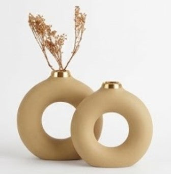 Kreisförmige Keramikvase Set-2, Minimalistische runde Hohlvase, handgefertigte Keramikvase, Wohndekor-Accessoires, Pampas-Blumenvasen, Blumenvase, Kreisvase, handgefertigte Vase