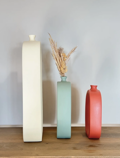 Set di vasi astratti in ceramica moderna, centrotavola cavi scultorei, vaso in ceramica astratto, trio di vasi moderni, vaso cavo moderno, vaso cavo, decorazione con vaso cavo 