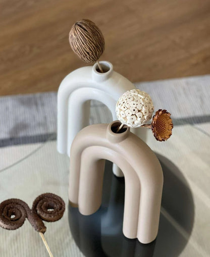 Handmade Nordic N Vase, Handmade Arch Ceramic Vase, Handmade Nordic Ceramic Vase, Arch Shape Vase, Ceramic Arch Vase, Nordic Vase Decor