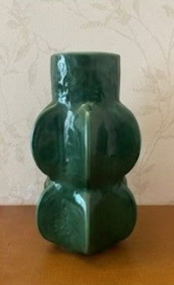 Moderne skulpturale Keramikvase, dekorative Keramikvase, moderne Keramikvase, handgefertigte Keramikvase, handgemachte zeitgenössische Keramik