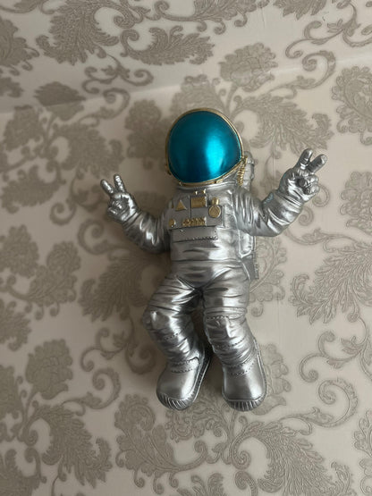 Astronaut Wall Sculpture, Space-themed Wall Decor, Astronaut Decor For Walls, Space Explorer Decorative Figurine, Astronaut Wall Figurine, Astronaut Wall Decor