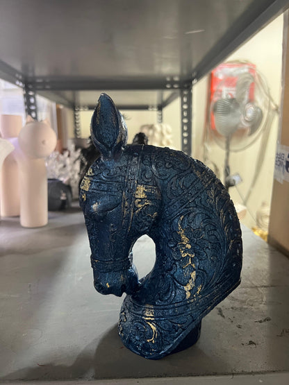 Ornate Horse Head Sculpture, Elegant Horse Figurine, Decorative Horse Head, Polyester Horse Decor, Horse Lover Gift, Modern Horse Bust, Horse Head Decor, Horse Head Statue