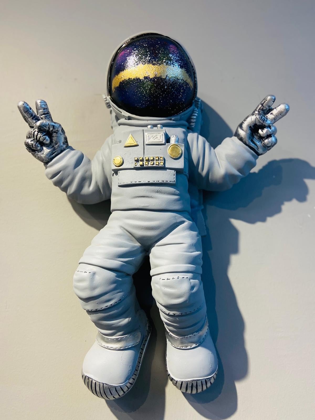 Astronaut Wall Sculpture, Space-themed Wall Decor, Astronaut Decor For Walls, Space Explorer Decorative Figurine, Astronaut Wall Figurine, Astronaut Wall Decor