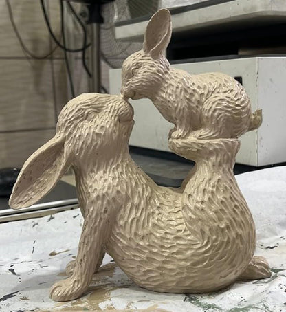 Entzückende Hasenfigur mit Kaninchenbaby, Osterhasenfigur, rustikale Hasenstatue, Osterhasenfigur, Osterhasenfigur, Osterhasenskulptur, Osterhasenskulptur
