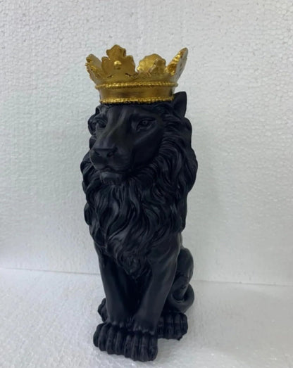 Regal Lion Statue With Crown, Crowned Lion Sculpture, Royal Jungle King Figurine, Royal Themed Home Decor, Lion Crown Figurine, Lion Crown Sculpture, Lion Crown Decor
