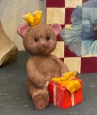 Gift Wrapped Bear Statue, Crowned Bear Figurine, Handmade Gift Bear Statue, Crowned Bear Statue, Handmade Bear Statue, Crowned Bear Decor, Crowned Bear Sculpture, Gift Wrapped Bear Decor