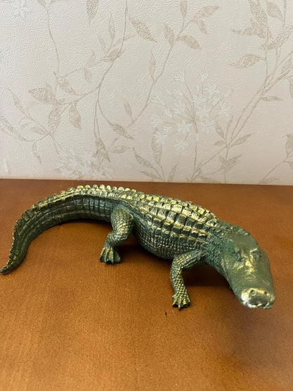 Crocodile Sculpture, Handcrafted Polyester Crocodile Decor, Polyester Crocodile Decor, Alligator Statue, Crocodile Statue for Modern Decor