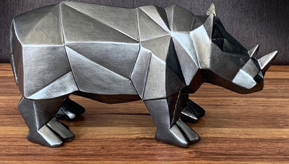 Modern Geometric Rhino Statue in Cubic Design, Geometric Rhino Sculpture, Cubic Rhino Statue, Minimalist Rhino Decor, Abstract Rhino Decor