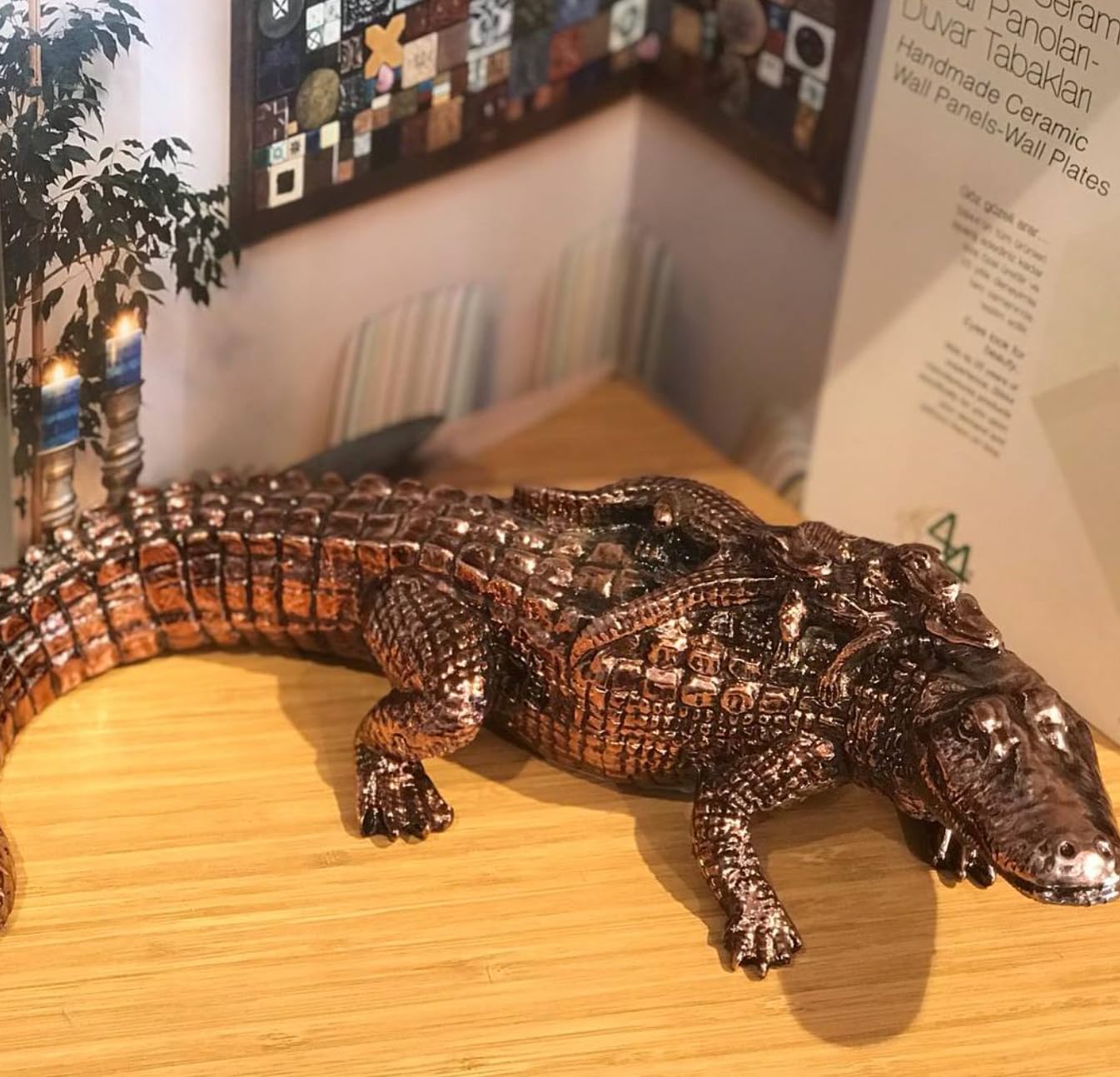 Crocodile with Babies Statue, Handmade Crocodile Statue with Baby Crocs, Crocodile Statue with Baby Figures, Crocodile Sculpture