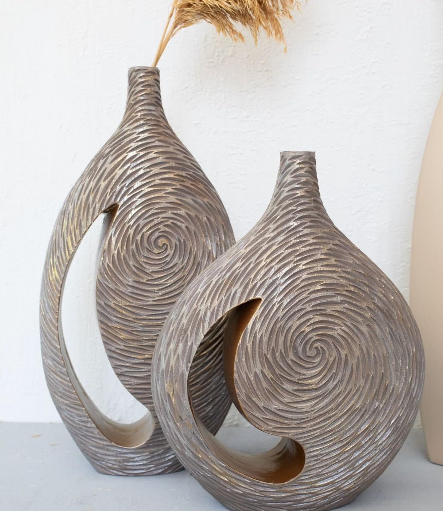 Modern Polyester Decorative Vase, Contemporary Art Vase, Large Table Vase, Modern Polyester Vase, Textured Polyester Vase, Polyester Vase, Polyester Decorative Vase