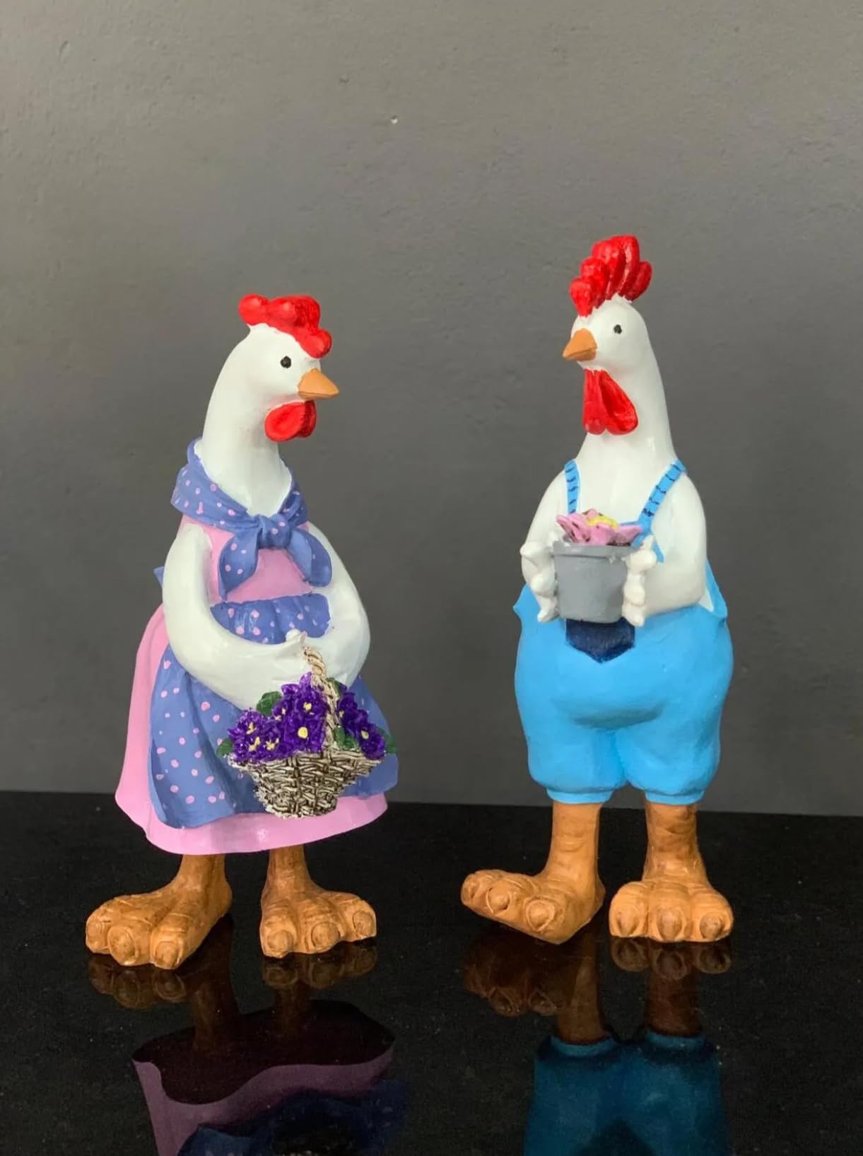 Farmhouse Chicken Decor, Charming Rooster and Hen Figurines Holding Flowers, Flower Holding Rooster, Cute Chicken Statues, Chicken Statue, Cockerel Decor, Cockerel Statue