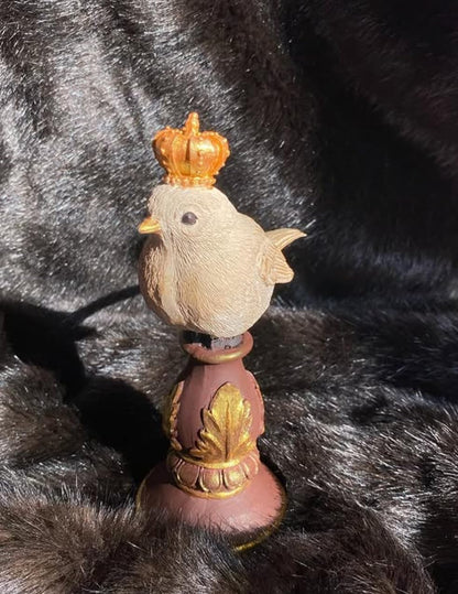 Vintage Crowned Bird Figurine on Leaf Base, Decorative Bird Statue, Bird Decor, Crowned Bird Decor, Bird Sculpture, Royal Bird Statue